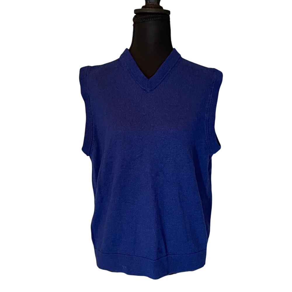 Turnbury Womens Blue V Neck Extra Fine Merino Wool Vest Sweater Size L
Academia